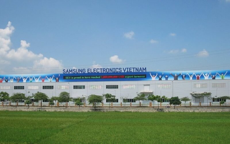 Dịch  Covid-19 bùng phát đe dọa phá vỡ chuỗi cung ứng công nghệ ở  Việt  Nam