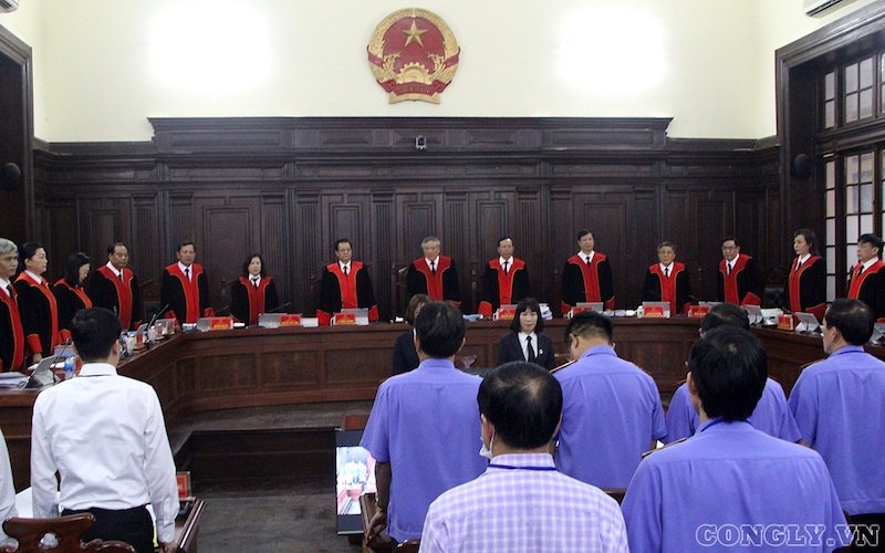 VNTB – Hoan hô sự suốt của hội đồng thẩm phán tòa án nhân dân tối cao