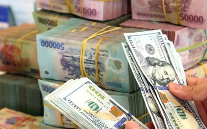 VNTB – Việt Nam được ‘nhắc nhở’ cẩn trọng về chính sách tiền tệ