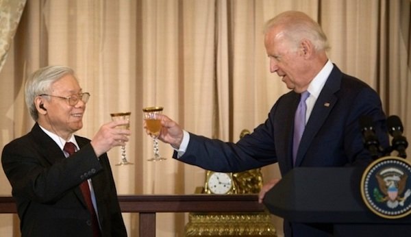 Triển vọng quan hệ Việt – Mỹ dưới thời Tổng thống Biden
