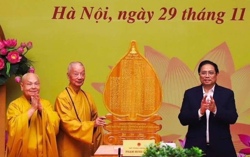 VNTB – Ẩn tình của món quà tân Pháp chủ Giáo hội Phật giáo VN gửi tặng Thủ tướng Phạm Minh Chính?