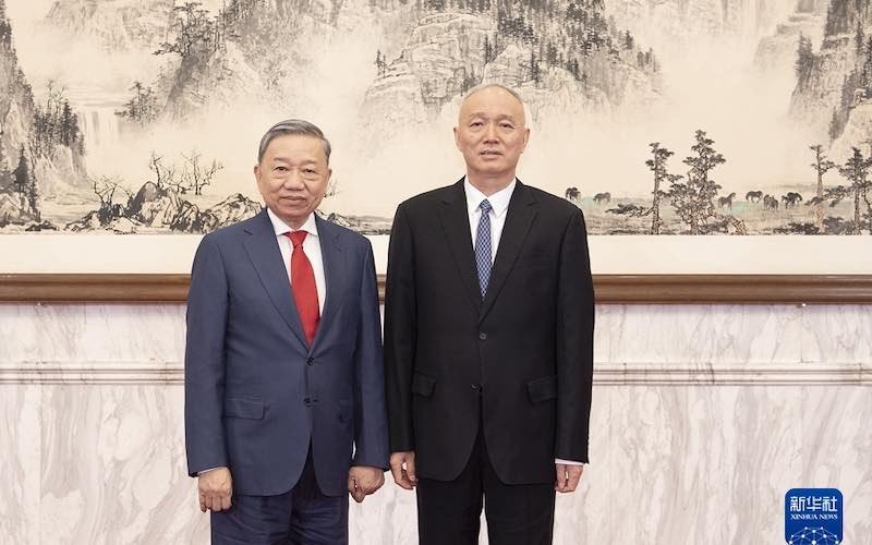 VNTB – Bộ trưởng Tô Lâm được Trung Quốc trao tặng huân chương Vạn lý Trường thành 