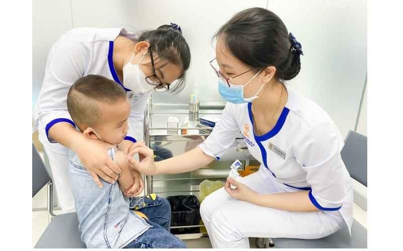 VNTB – Lại thiếu… vắc-xin tiêm chủng miễn phí cho trẻ em