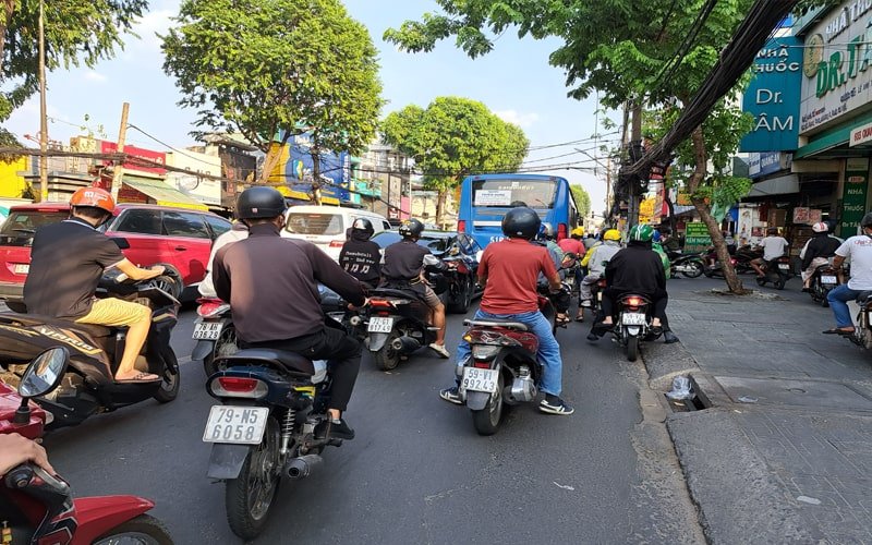 VNTB – Người Sài Gòn mệt mỏi vì kẹt xe